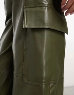 Abercrombie & Fitch Curve Love 90s Relaxed Faux Leather Cargo Trousers In Green For Women -Abercro Clothing Shop 205588128 3