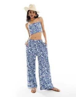 Abercrombie & Fitch Abercrombie And Fitch Co-ord Printed Top In Blue And White All Over Pirnt For Women Blue Floral -Abercro Clothing Shop 206330404 4