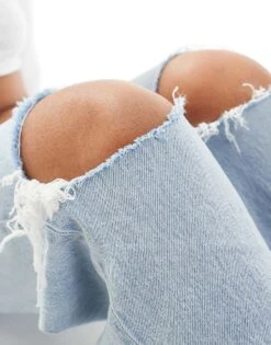Abercrombie & Fitch Low Rise Baggy Fit Jean With Knee Rips In Light Blue For Women Light Destroy -Abercro Clothing Shop 206330494 4
