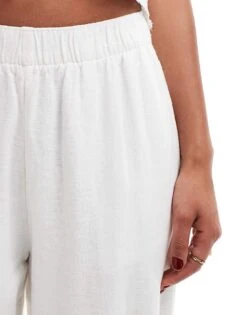 Abercrombie & Fitch Ultra Wide Leg Crinkle Trouser In White For Women White W/a/w -Abercro Clothing Shop 206635009 3