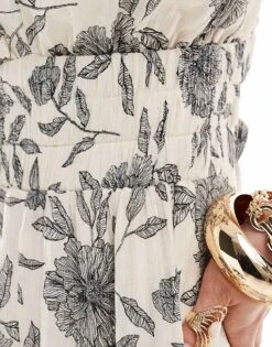 Abercrombie & Fitch Floral Jumpsuit In Black And White For Women Black To White Flora -Abercro Clothing Shop 206635429 3