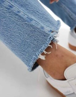 Abercrombie & Fitch Curve Love Low Rise Baggy Jean In Mid Blue For Women -Abercro Clothing Shop 206635542 4