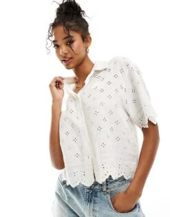 Abercrombie & Fitch Short Sleeve Scallop Shirt In White For Women