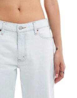 Abercrombie & Fitch Baggy Low Rise Straight Leg Jean In Ice Grey Wash For Women -Abercro Clothing Shop 206939796 3