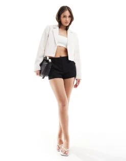 Abercrombie & Fitch Crop Tweed Blazer In Cream For Women -Abercro Clothing Shop 206941133 4