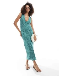 Abercrombie & Fitch V-neck Midi Dress In Green Floral Print For Women -Abercro Clothing Shop 206941165 1 greenfloral 1