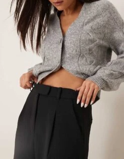 Abercrombie & Fitch High Rise Pleated Ultra Wide Leg Trouser In Black For Women -Abercro Clothing Shop 206941320 4