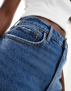 Abercrombie & Fitch Curve Love 90s Straight Ultra High Rise Jean In Dark Blue For Women Mid Wash Blue -Abercro Clothing Shop 206962826 4