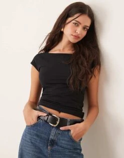 Abercrombie & Fitch T-shirt With Grown Over Sleeve And Boat Neck In Black For Women