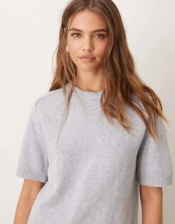 Abercrombie & Fitch Crew Neck Knitted T-shirt In Light Grey For Women -Abercro Clothing Shop 206963123 3