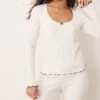 Abercrombie & Fitch Co-ord Lettuce Hem Pyjama Top In Cream For Women Jet Stream -Abercro Clothing Shop 207345230 1 jetstream