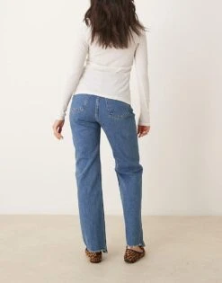 Abercrombie & Fitch Curve Love 90s Relaxed Fit High Rise Jeans In Mid Wash Blue For Women Dark Process -Abercro Clothing Shop 207345408 3