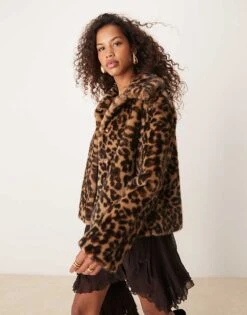 Abercrombie & Fitch Collared Borg Jacket In Leopard Print For Women -Abercro Clothing Shop 207345695 1 leopardprint 1