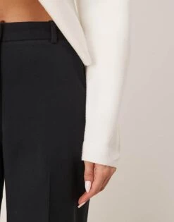 Abercrombie & Fitch High Rise Trousers In Black For Women -Abercro Clothing Shop 207871216 5