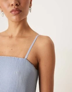 Abercrombie & Fitch Strapless Giselle Pleat Maxi Dress In Blue For Women -Abercro Clothing Shop 207871503 4