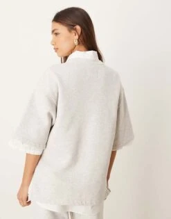 Abercrombie & Fitch Oversized T-shirt With Side Slits In Light Grey For Women -Abercro Clothing Shop 207871560 4