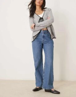 Abercrombie & Fitch Mid Rise Loose Jeans In Tinted Medium Wash Blue For Women Mid Wash Blue -Abercro Clothing Shop 207871587 1 midwashblue 1