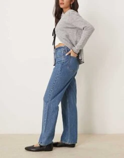 Abercrombie & Fitch Mid Rise Loose Jeans In Tinted Medium Wash Blue For Women Mid Wash Blue -Abercro Clothing Shop 207871587 3