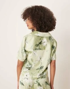 Abercrombie & Fitch Short Sleeve Button Up Pyjama Shirt In Green Floral Co-ord For Women -Abercro Clothing Shop 207871714 3