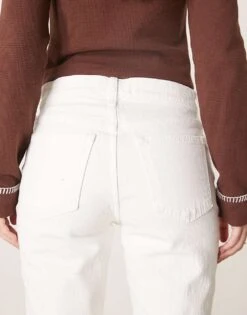 Abercrombie & Fitch Mid Rise Straight Jeans In White For Women -Abercro Clothing Shop 207871734 4