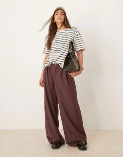 Abercrombie & Fitch Pocket Box Fit T-shirt In White And Navy Stripe For Women -Abercro Clothing Shop 207873599 3