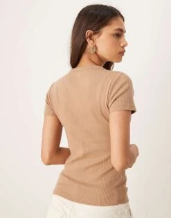 Abercrombie & Fitch Button Through Ribbed Top In Brown For Women -Abercro Clothing Shop 207873659 3