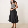 Abercrombie & Fitch High Rise Bubble Maxi Skirt In Black For Women -Abercro Clothing Shop 207874067 1 black