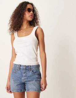 Abercrombie & Fitch Baggy Short In Medium Wash For Women