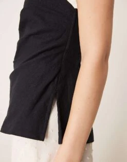 Abercrombie & Fitch Sleeveless Linen Tube Top In Black For Women -Abercro Clothing Shop 207915657 4