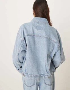 Abercrombie & Fitch Distressed Denim Trucker Jacket In Light Denim For Women -Abercro Clothing Shop 207915697 3