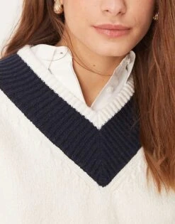 Abercro Clothing Shop 21 Abercro Clothing Shop -Abercro Clothing Shop 207915720 2