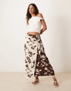 Abercrombie & Fitch Wrap Knot Detail Maxi Skirt In Brown Floral Print For Women Brown Print -Abercro Clothing Shop 207915928 4