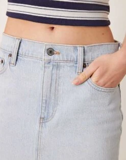 Abercrombie & Fitch Denim Mini Skirt In Blue Wash For Women Light Blue -Abercro Clothing Shop 207915979 5