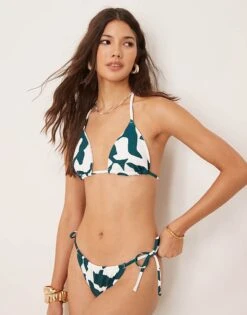Abercrombie & Fitch Swim Triangle Bikini Top In Blue Abstract Print For Women -Abercro Clothing Shop 207916425 3