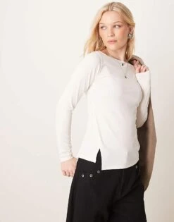 Abercrombie & Fitch Slash Neck Asymmetric Top In White For Women