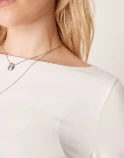 Abercrombie & Fitch Slash Neck Asymmetric Top In White For Women -Abercro Clothing Shop 207916536 3